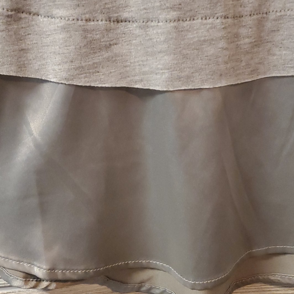 Origami Gray Tank - Picture 2 of 5